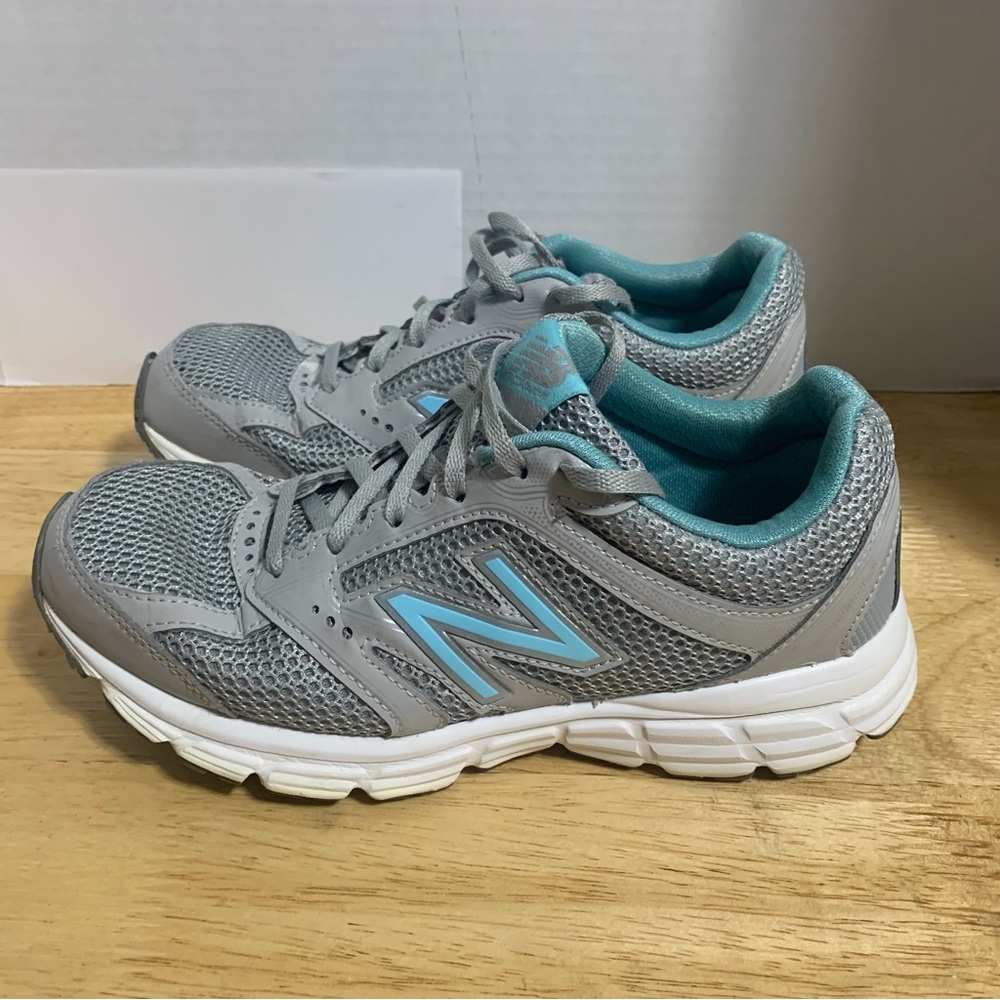 New Balance Tech Ride 460v2 Running Shoe‎ Women Size 7.5 Gray / Teal W460L02